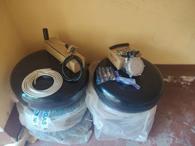 Prapan ballonlar hamma zapchaslar bilan o'rnatish hizmati ham bor