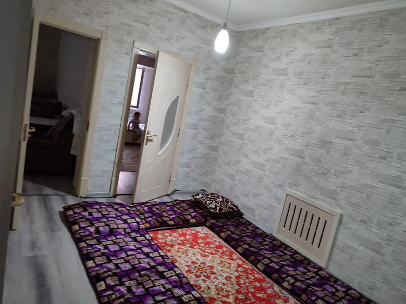 Frunze ko‘chasida, Hamkor banki orqasida, 1-qavatdagi 3 xonali kvartira ijaraga beriladi, 500 dollar 10 Frunze ko‘chasida, Hamkor banki orqasida, 1-qavatdagi 3 xonali kvartira ijaraga beriladi, 500 dollar 10