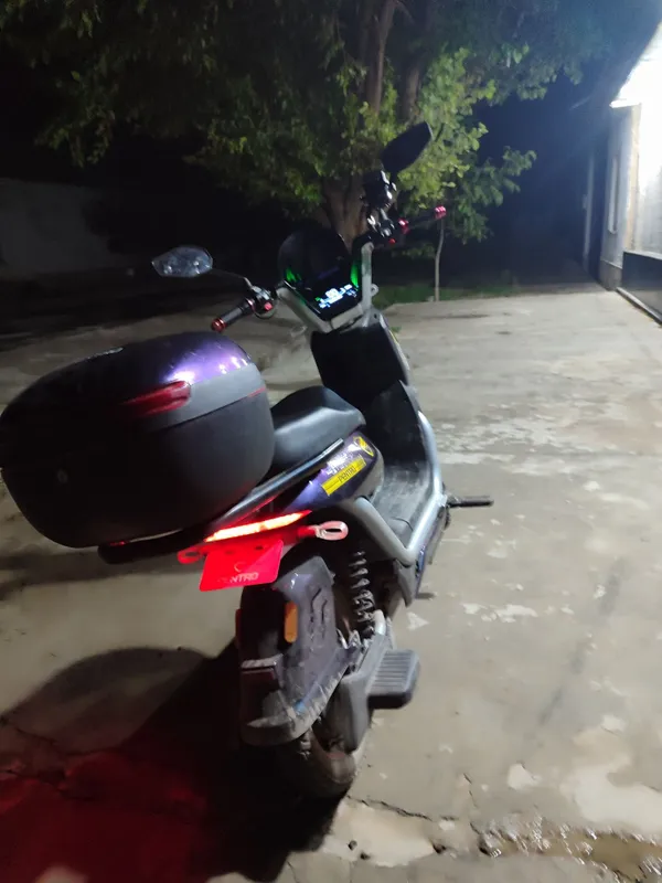Pentro Skuter elecktr 1