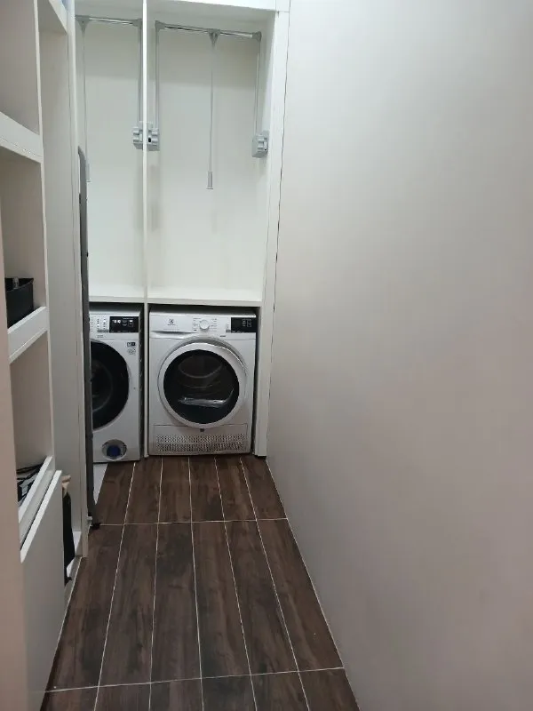3 xonali kvartira, 130 m2, Yakkasaroy 9
