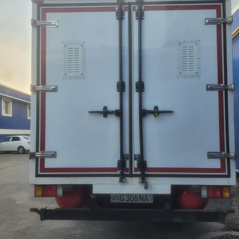 Isuzu Yuk Tashish xizmati 10 tonagacha — фото 3