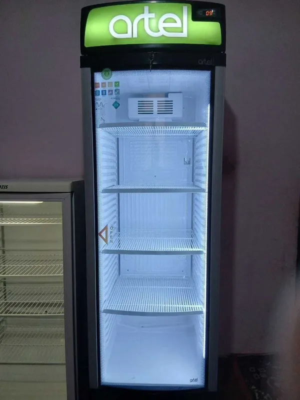 Витринный холодильник ARTEL HS520SN сотилади.