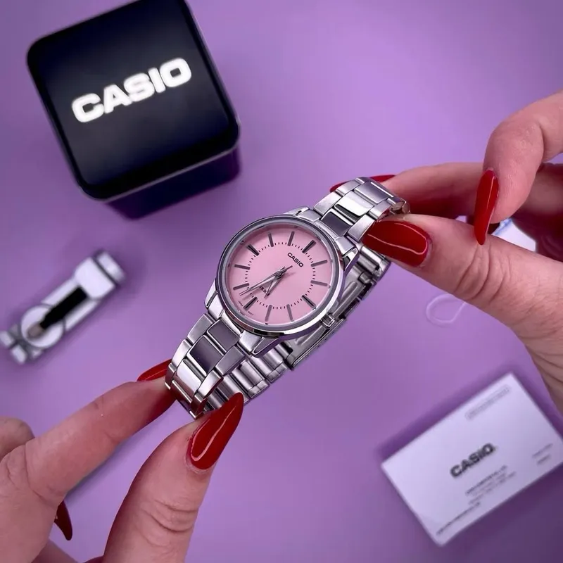 Casio original ayollar soati 44$dan 3 Casio original ayollar soati 44$dan 3
