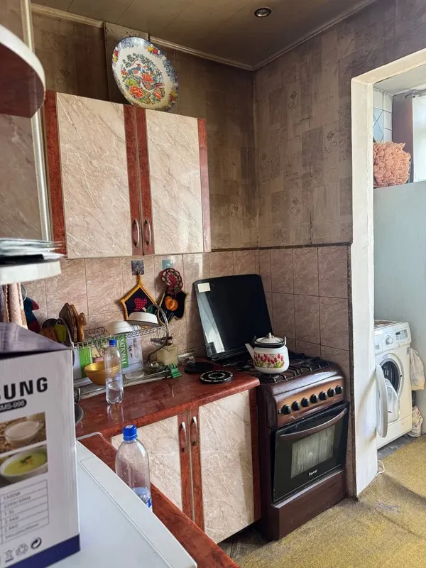 Продам Юнусабад 13 квартал 5 Продам Юнусабад 13 квартал 5