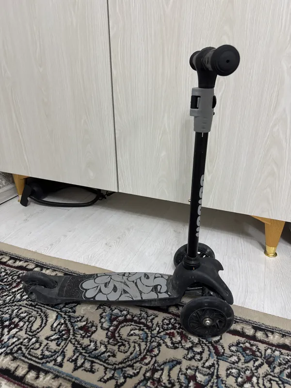 Bolalar uchun uch g‘ildirakli samokat 1