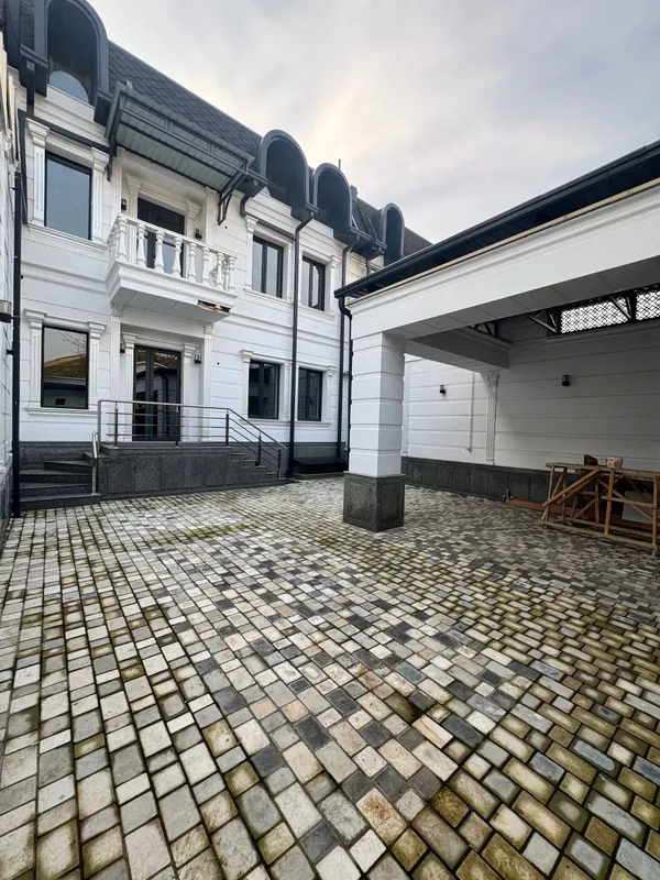 Yangi tashmida hovli arendaga beriladi