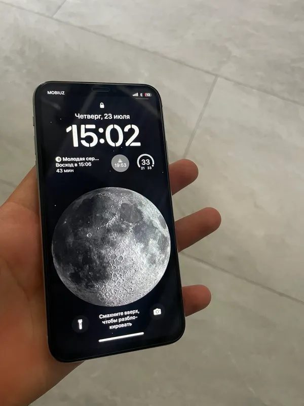 iPhone X 64 talk 100 yomks 3