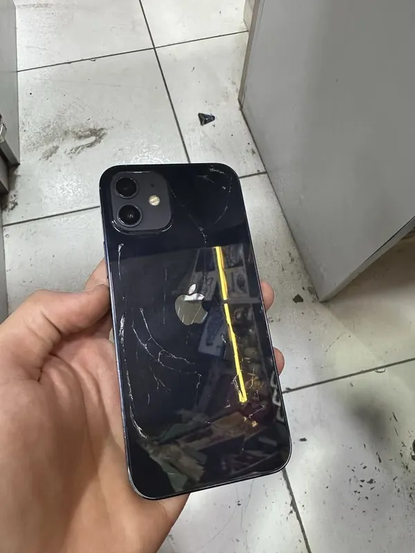Iphone 12 ozii. 1 Iphone 12 ozii. 1
