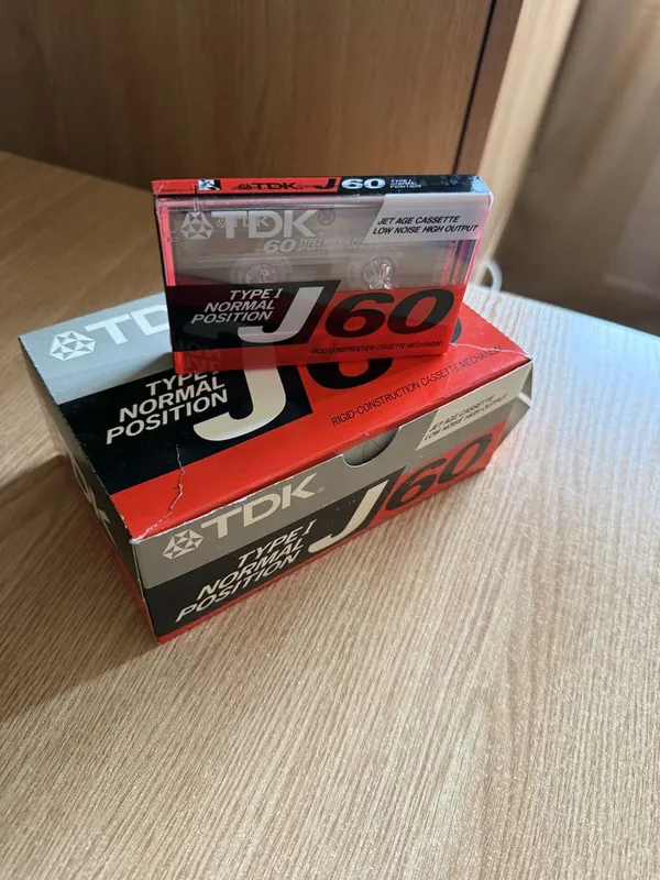 Продам новые кассеты TDK 60