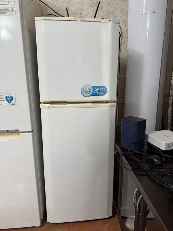 Холодильник маленький LG 1 Холодильник маленький LG 1