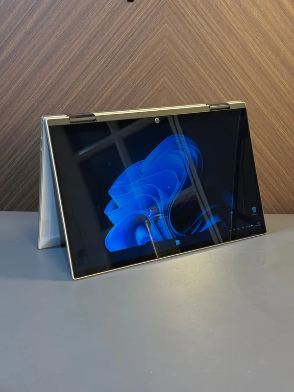 HP Pavilion x360 — sensorli transformer noutbuk (15-er0096nr) — фото 5