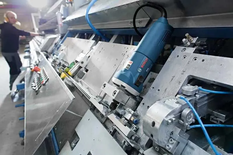 Прямая шлифмашина BOSCH GGS 28 CE — фото 3