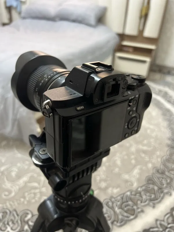 Sony A7II Body. Professional Full Frame kamera sotiladi — фото 3