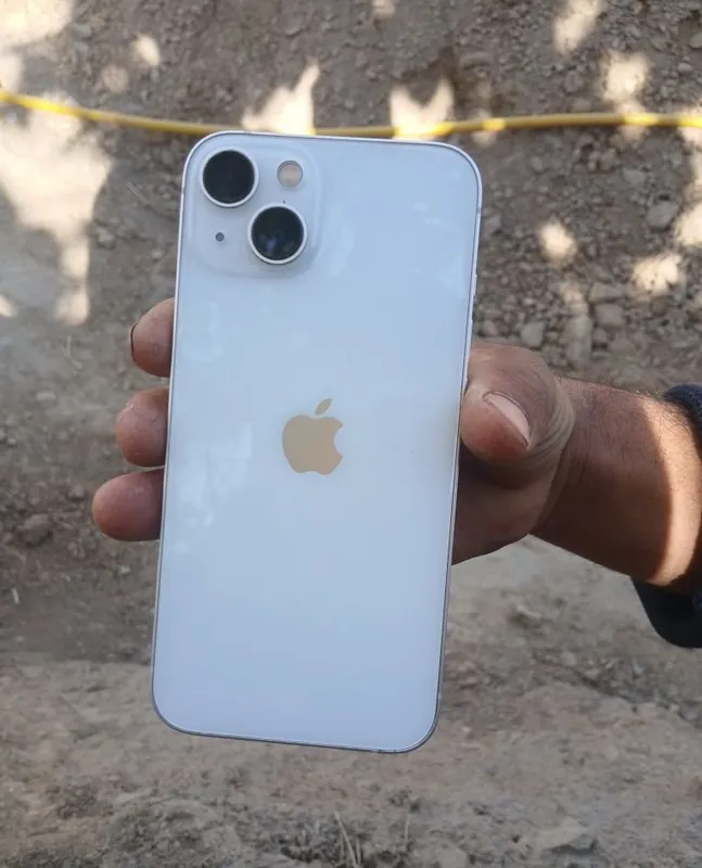 Белый цвет iPhone 13 1 Белый цвет iPhone 13 1