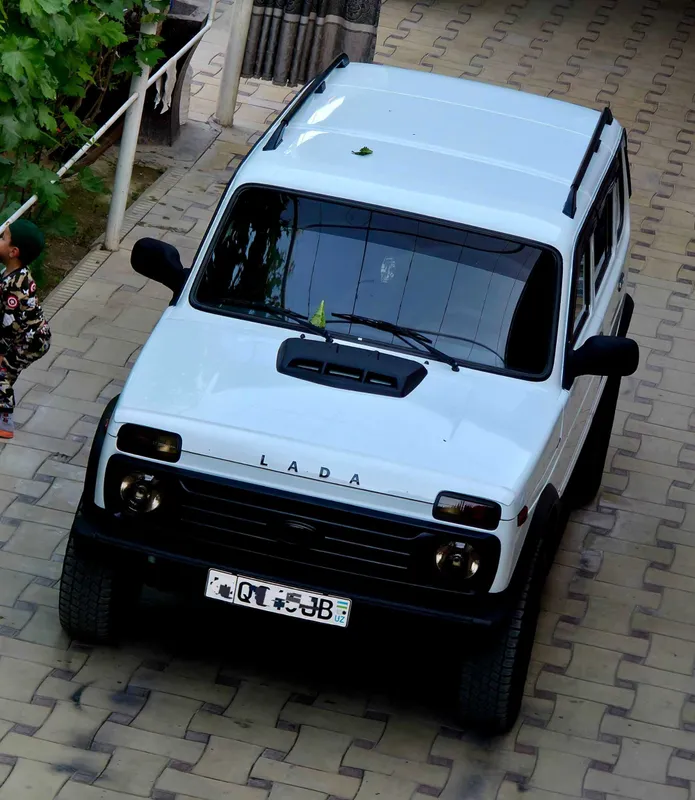 Niva 2131 Sotiladi 5 Eshikli 8 Niva 2131 Sotiladi 5 Eshikli 8