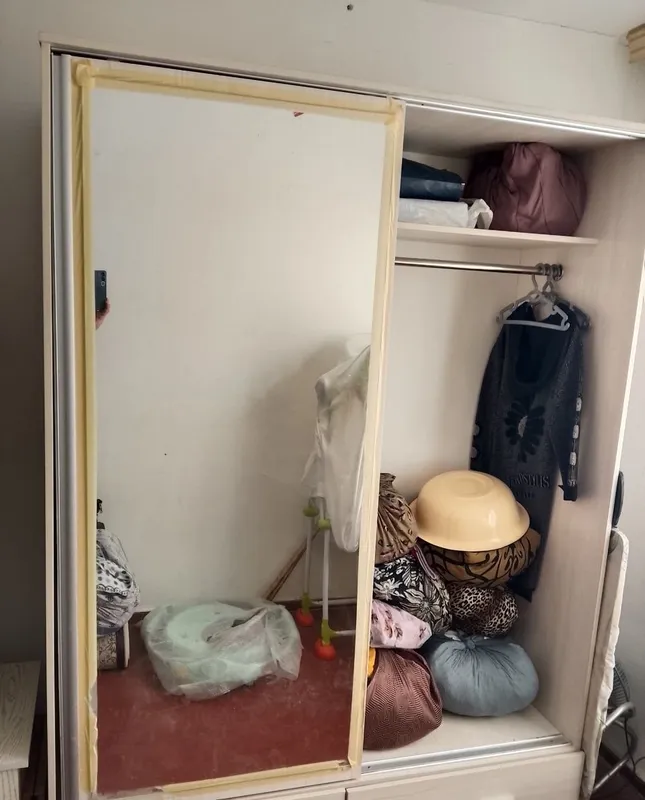 Продаётся шкаф по низкой цене, почти не использовался 2 Продаётся шкаф по низкой цене, почти не использовался 2