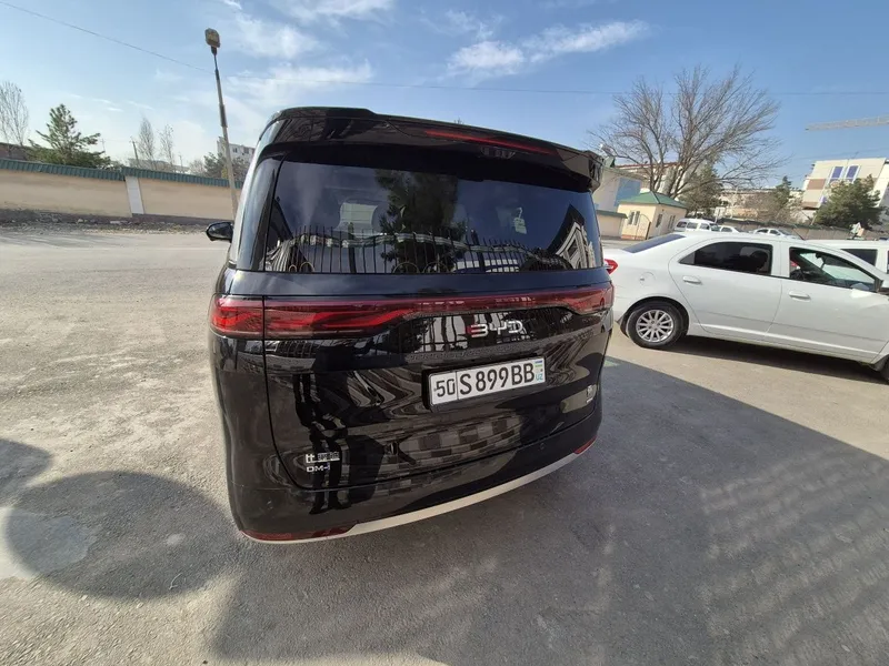 BYD XIA MPV 2025 йил сотилади. — фото 1