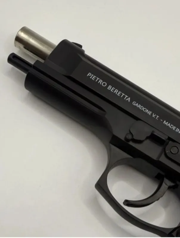 Beretta o'yinchoq to'pponcha realistik ko'rinish 2