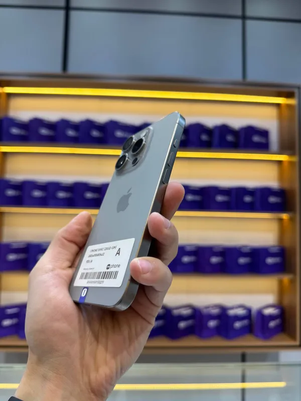 iPhone 15 PRO ESIM 3 iPhone 15 PRO ESIM 3