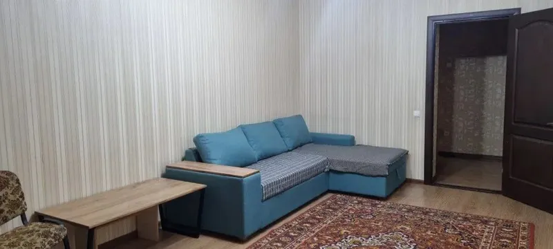 Kvartira sotiladi Sergeli tumani