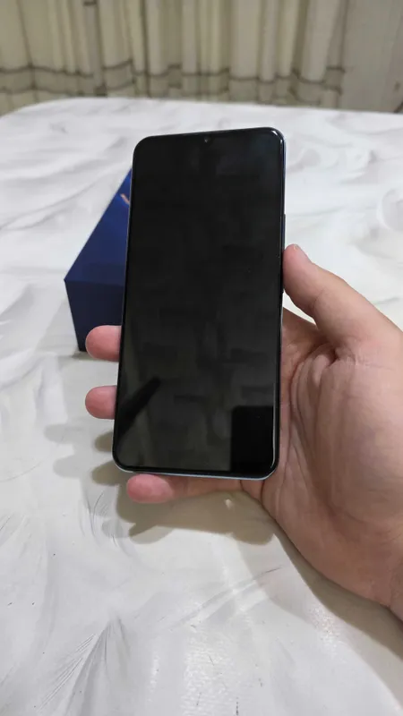 Vivo V20 SE в хорошем состоянии 1 Vivo V20 SE в хорошем состоянии 1