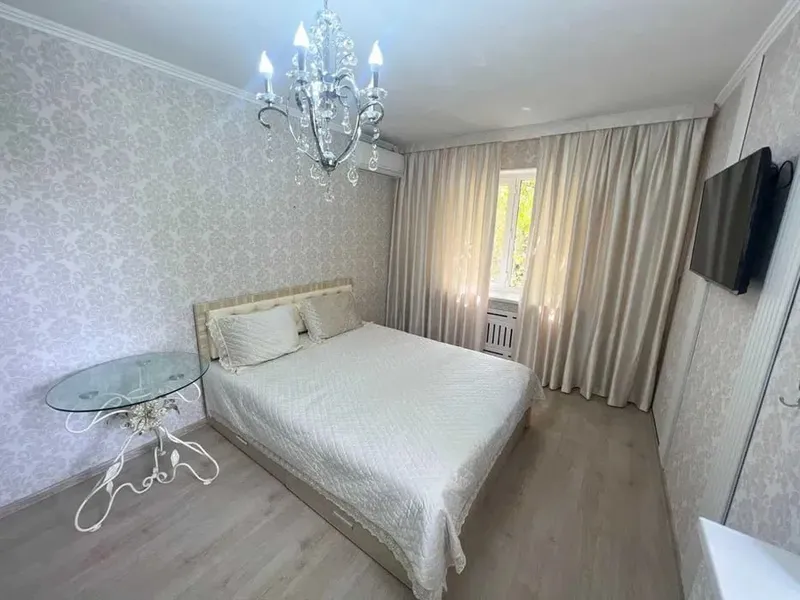 1- комн квартира в Максим Горький 1- комн квартира в Максим Горький