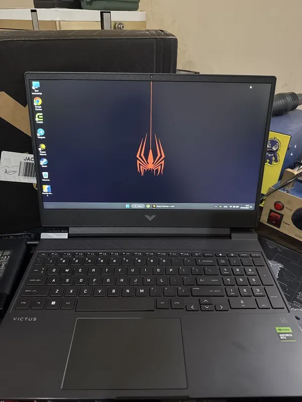 HP VICTUS сотилади