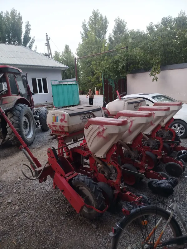 Selka DUNMAK MAKINA model:260 konyak 4 qatorli yili 2023 holati alo 2 Selka DUNMAK MAKINA model:260 konyak 4 qatorli yili 2023 holati alo 2