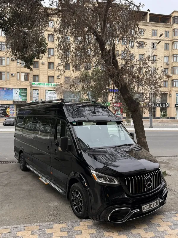 Mercedes benz SPRINTER