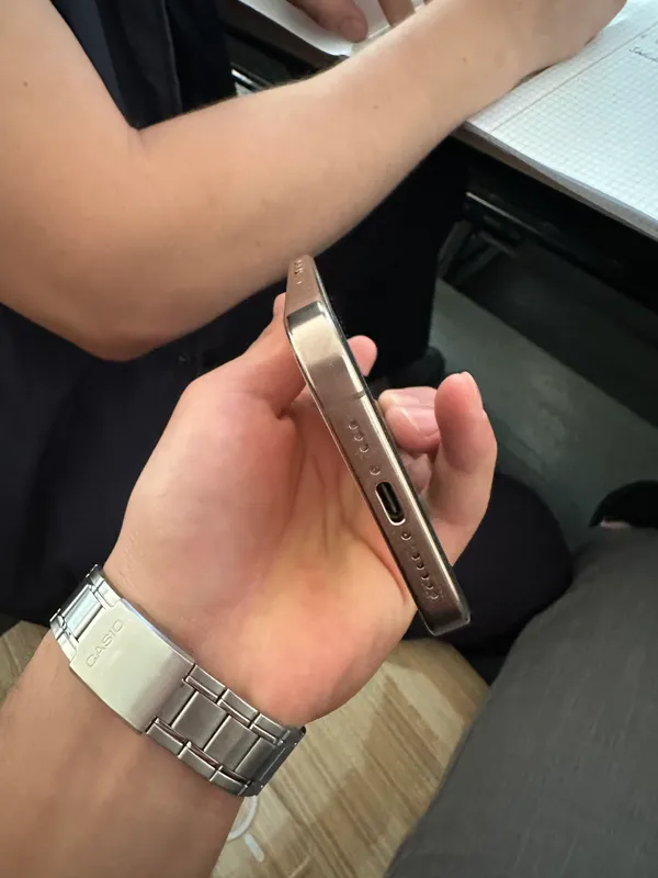 iPhone 16 Pro, 256 ГБ, ёмкость 89% 5 iPhone 16 Pro, 256 ГБ, ёмкость 89% 5