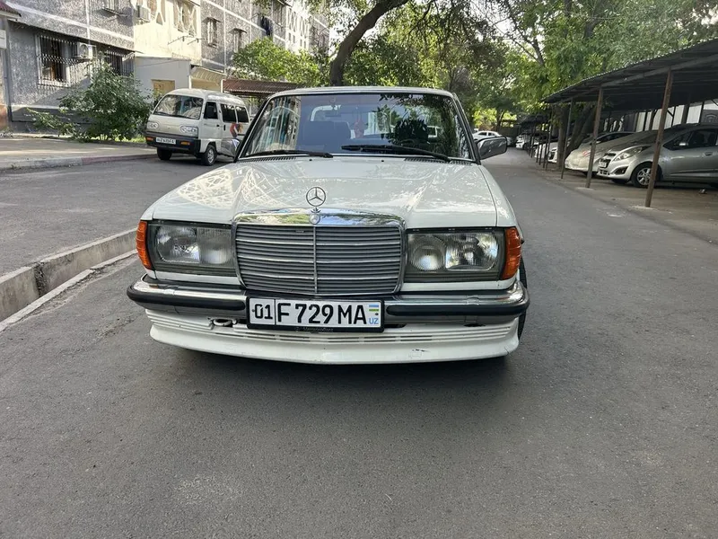 срочно W123 Classic e230 2 срочно W123 Classic e230 2