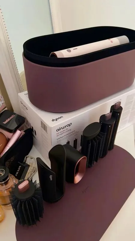 Dyson Airwrap Coanda 2x Sakura — салонная укладка у вас дома — фото 2