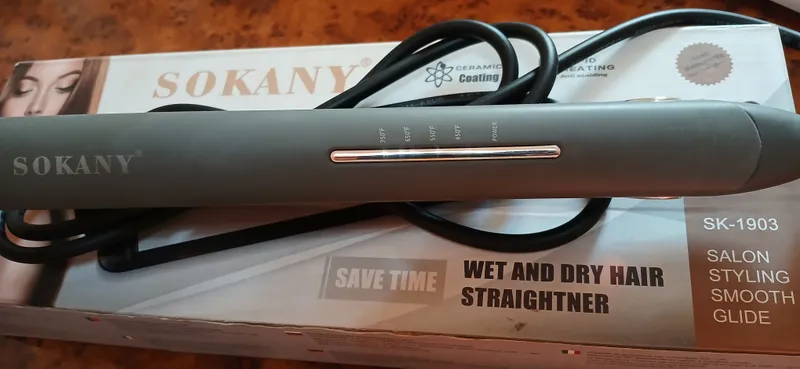 Керамический выпрямитель для волос бренда Sokany 1
