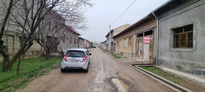 Айри Ота 8-сот Шодлик туйхона оркасида — фото 1