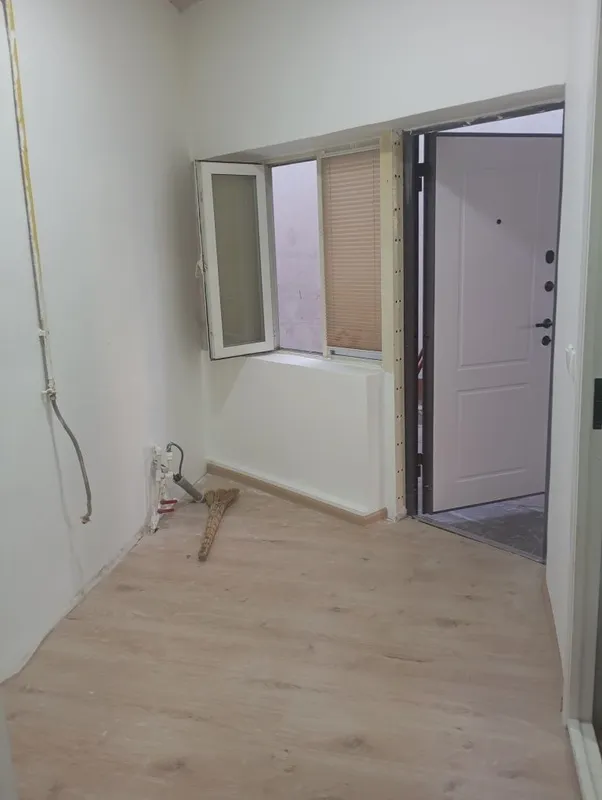 1 комнатная в общем дворе пр.ся,Мирабад,4 роддом,улица Мехржон,25 500$ 5