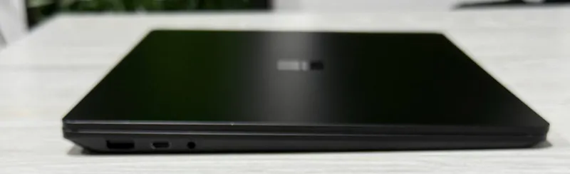 Surface Laptop 5 Black Core I7-1260U/16GB/256GB 6 Surface Laptop 5 Black Core I7-1260U/16GB/256GB 6