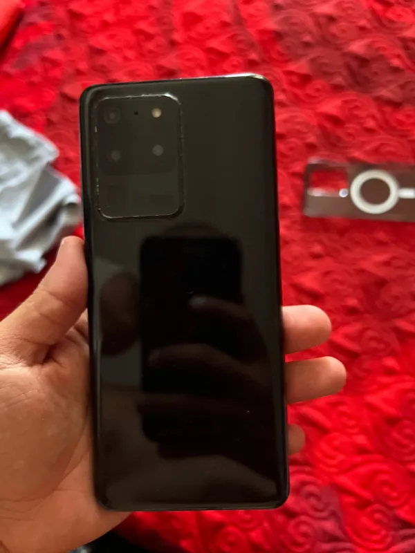 Samsung S20 Ultra 8/256, идеальное состояние 1 Samsung S20 Ultra 8/256, идеальное состояние 1