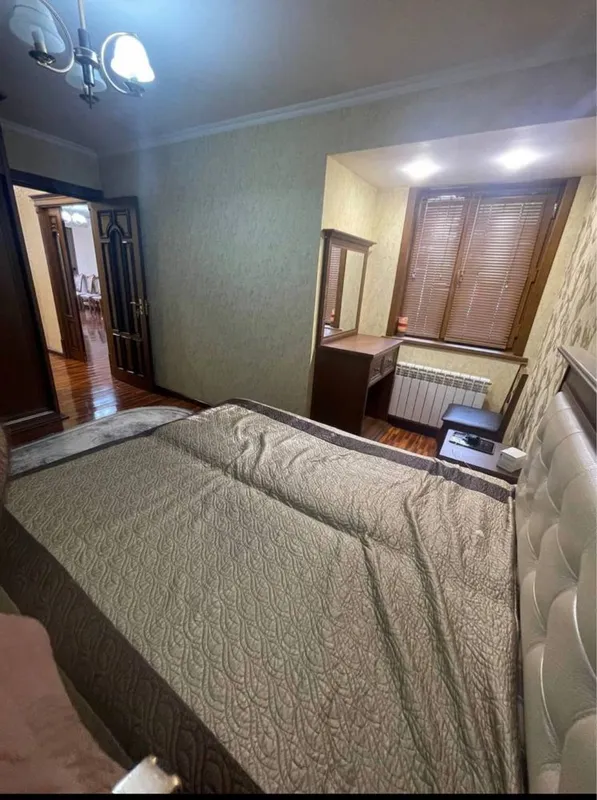 Аренда 4 комнатная квартира Ойбек , мирабадский рынок , церковь, вокза