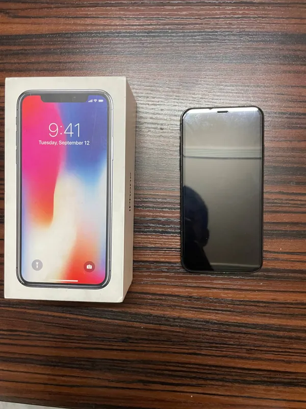 iPhone X 1