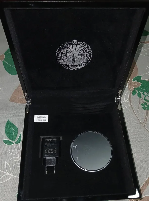 Uzmobile premium telefon — фото 3