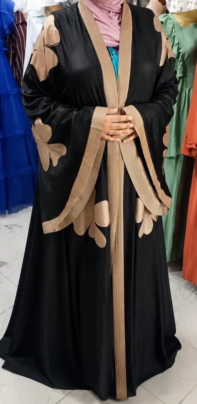 Abaya kuylak sotiladi. 1