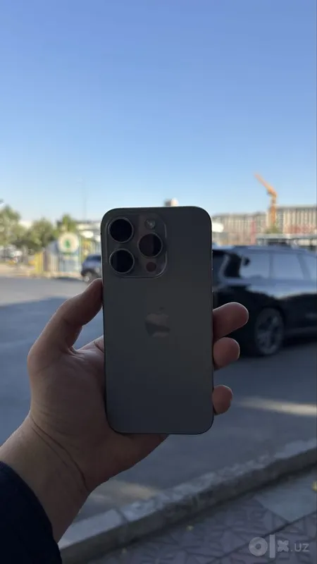 iPhone 15 Pro, 256 ГБ 4 iPhone 15 Pro, 256 ГБ 4
