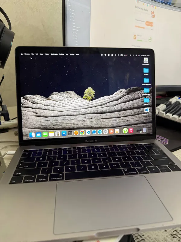 MacBook Pro — фото 1