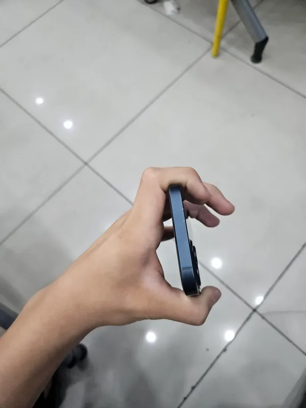 iPhone 13, 128 ГБ 4 iPhone 13, 128 ГБ 4