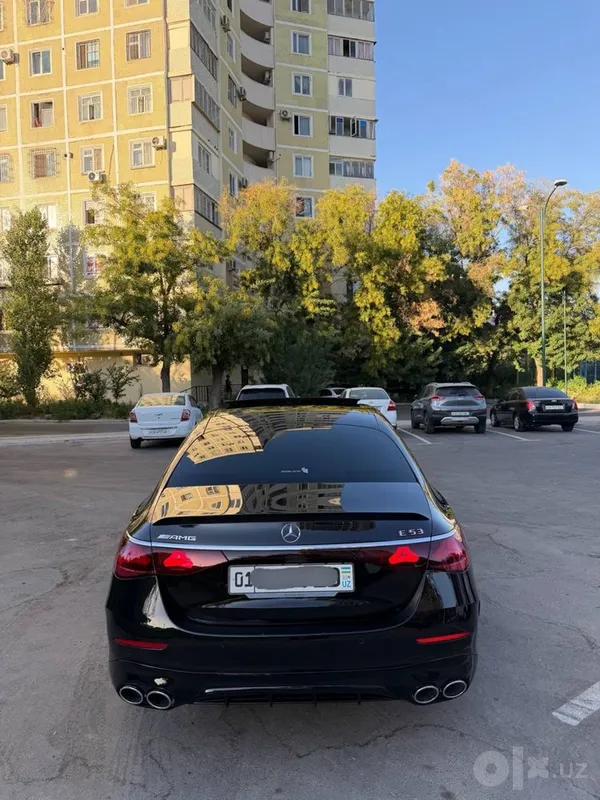 Mersedes-Benz AMG E53 4MATIC+ 3 Mersedes-Benz AMG E53 4MATIC+ 3