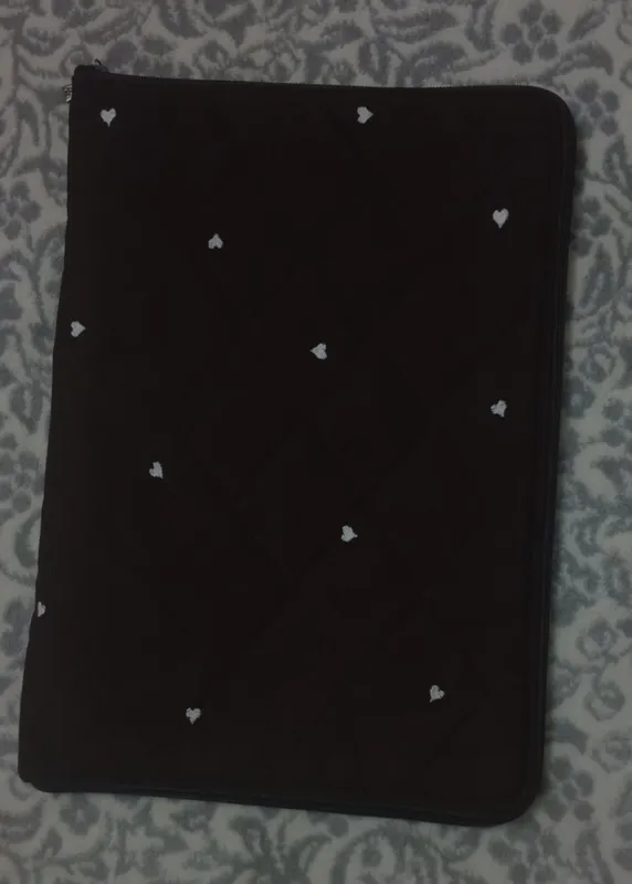 Yurakchali qora noutbuk qoplamasi / klatch sumka — фото 1