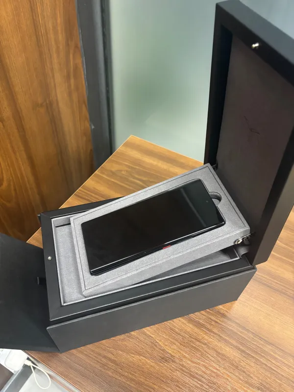 METAVERTU Basic Carbon Texture BES Fee- V1U1/512GB — фото 2