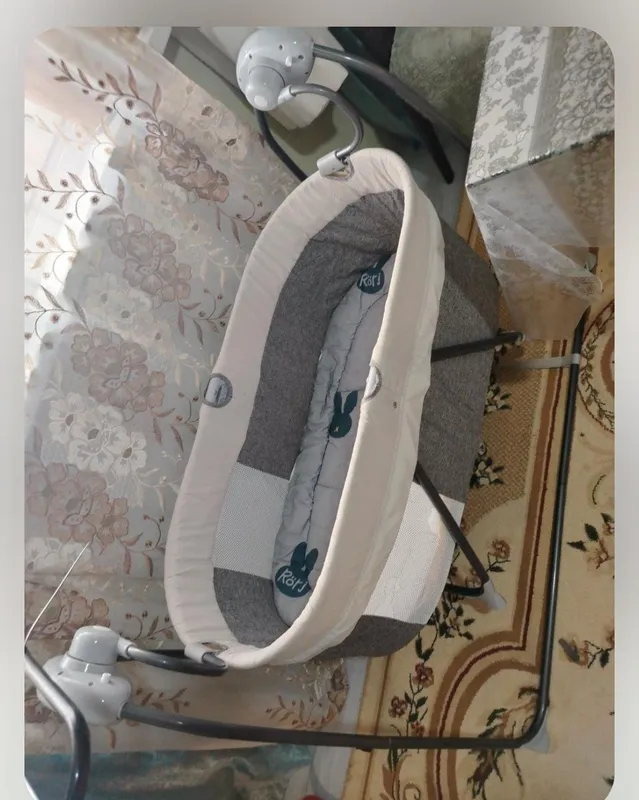 продаю люльку  механическая