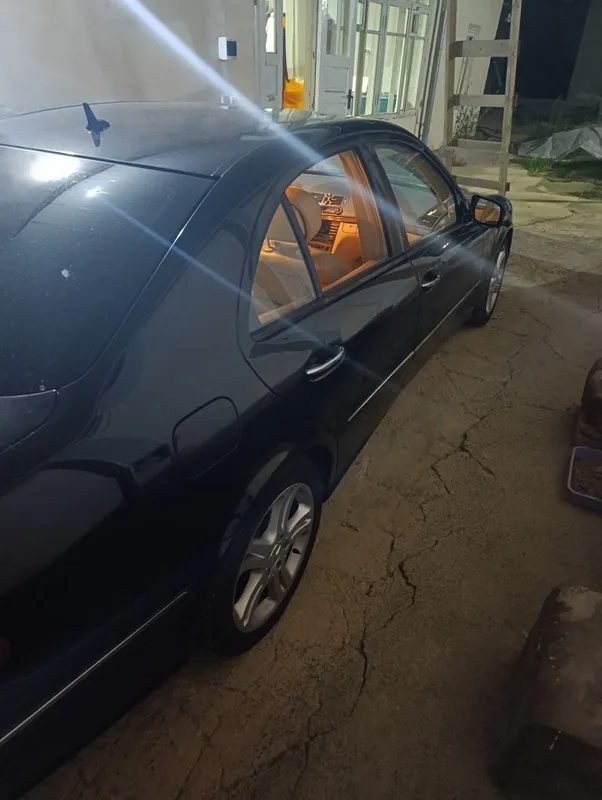 Mercedes w211 E200 4