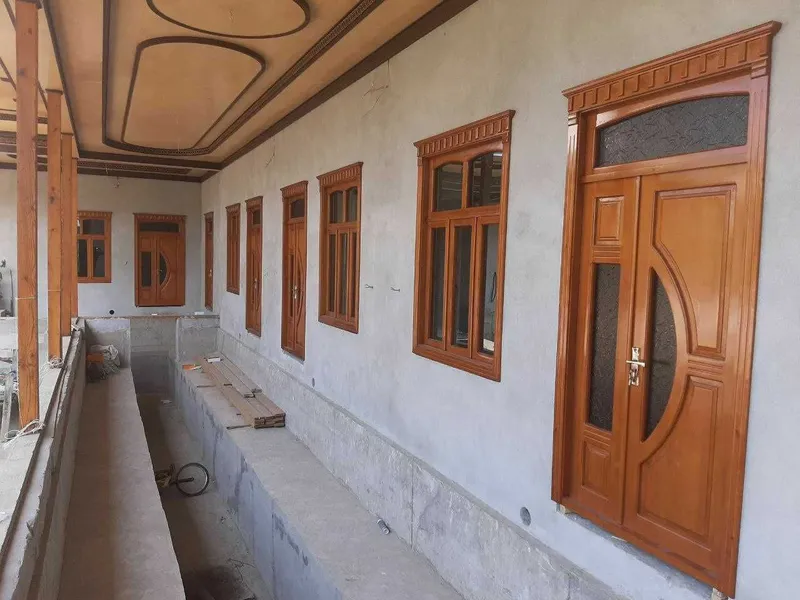 Eshiklar yasash xizmati yog'ochdan va MDFdan/ дверей и рамы из дерева — фото 1 Eshiklar yasash xizmati yog'ochdan va MDFdan/ дверей и рамы из дерева — фото 1